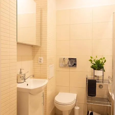 ClickTheFlat Aleje Jerozolimskie Center Apart Rooms-2